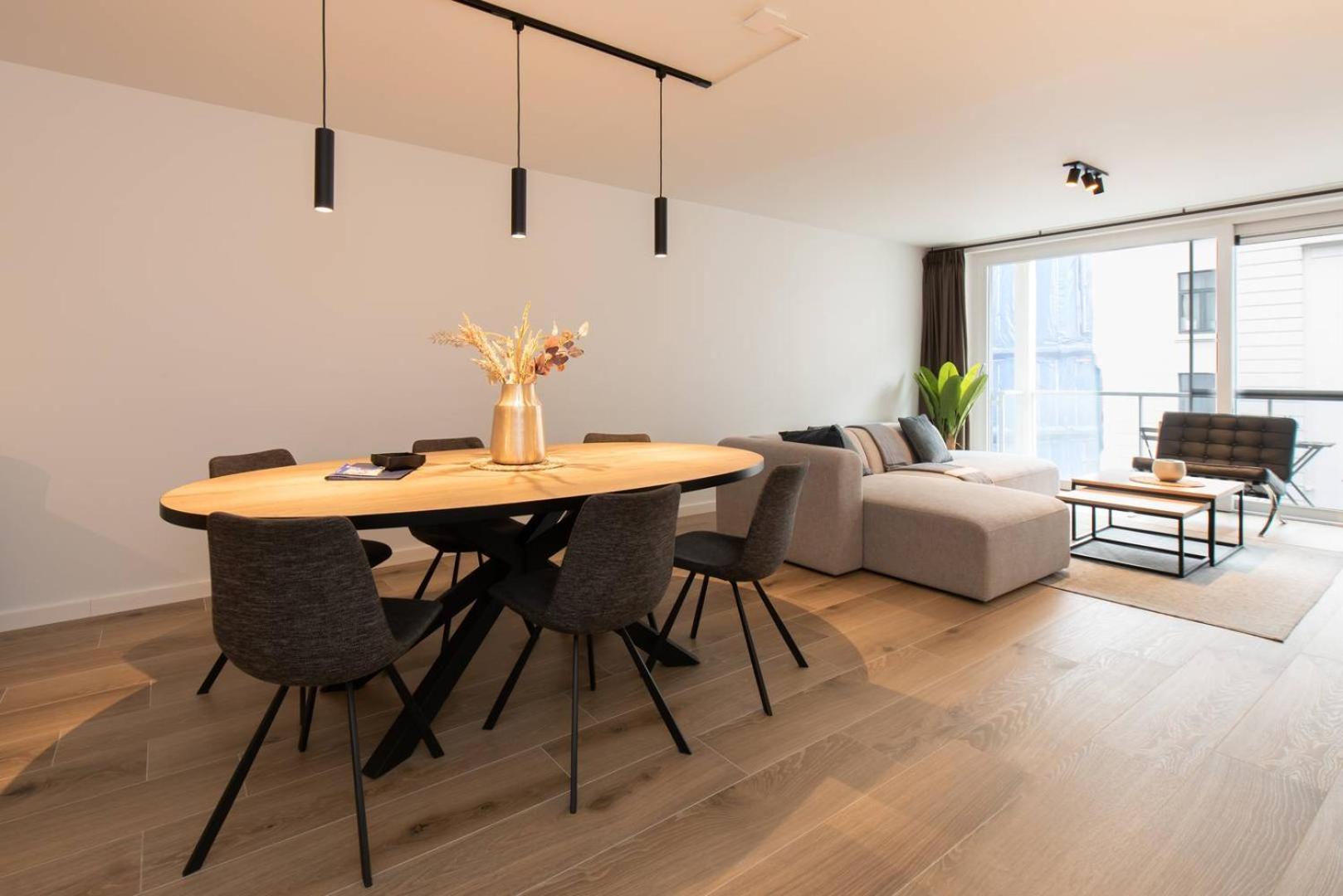 Luxueus, Ruim Appartement Op 350M Van Het Strand Ostend Exterior photo